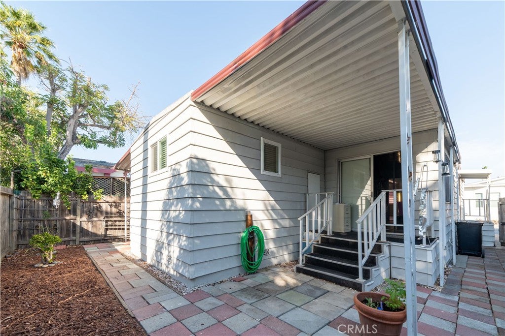 600 East Weddell Drive 8