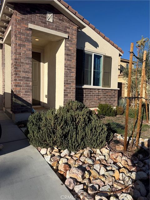 Photo of 13042 Lancaster St, Hesperia, CA 92344 (MLS # DW26039964)