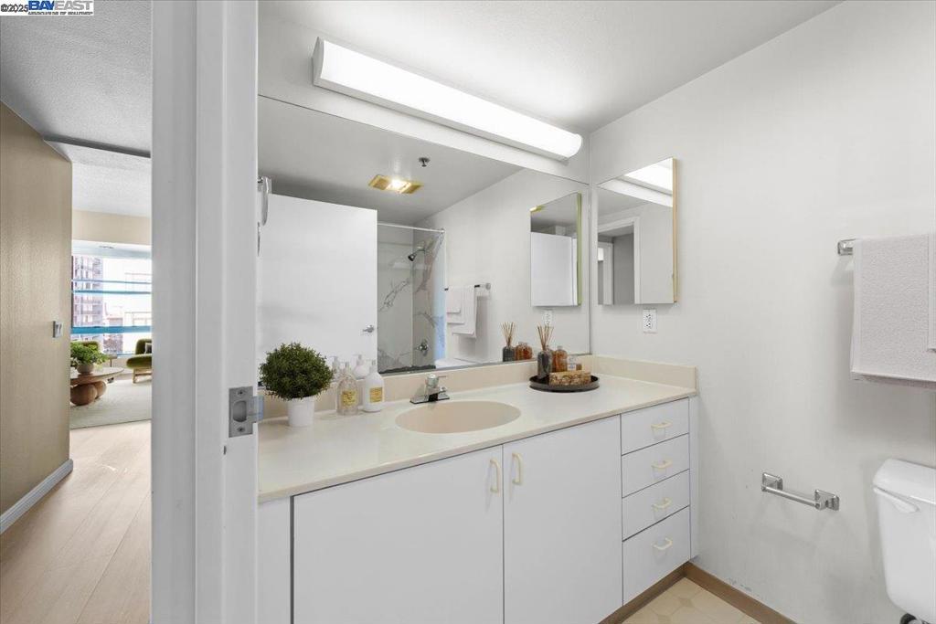 CHINATOWN - Residential