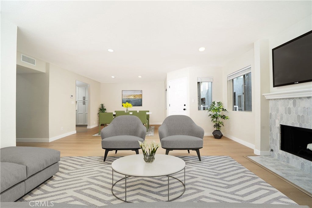 1067 252nd St 7, Harbor City CA 90710