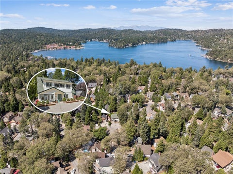 Photo of 378 Oak Drive, Lake Arrowhead, CA 92352 (MLS # IV26184501)