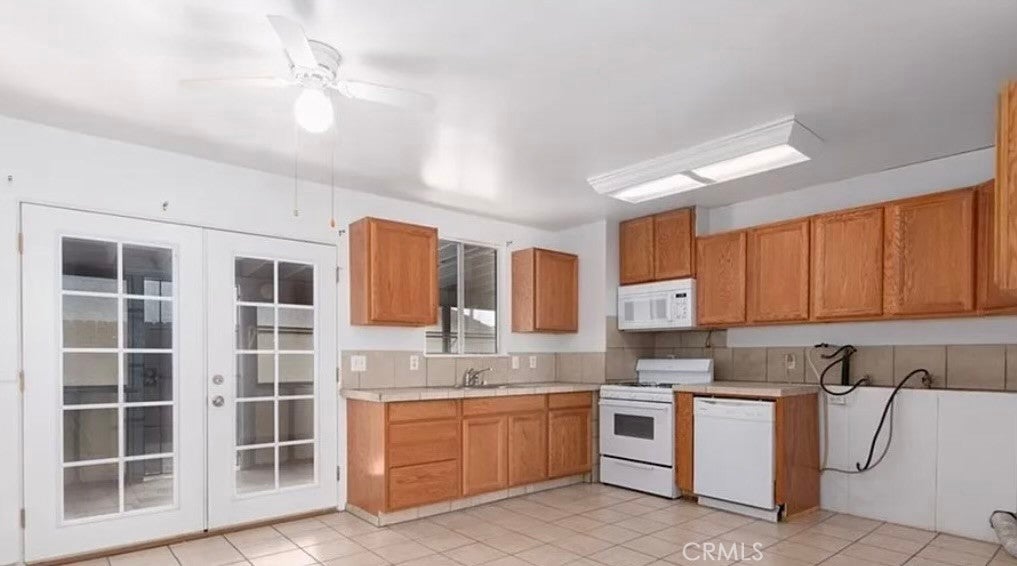 13045 La Mesa