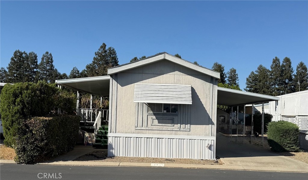 This cozy and well-maintained 2-bedroom, 2-bath home is perfect for a couple looking to retire and enjoy peaceful living. Located in a friendly park with easy access to shopping and freeways, convenience is right at your doorstep. The home is move-in ready, offering comfort and simplicity. Seller is motivated and ready to make a deal—don’t miss this opportunity!