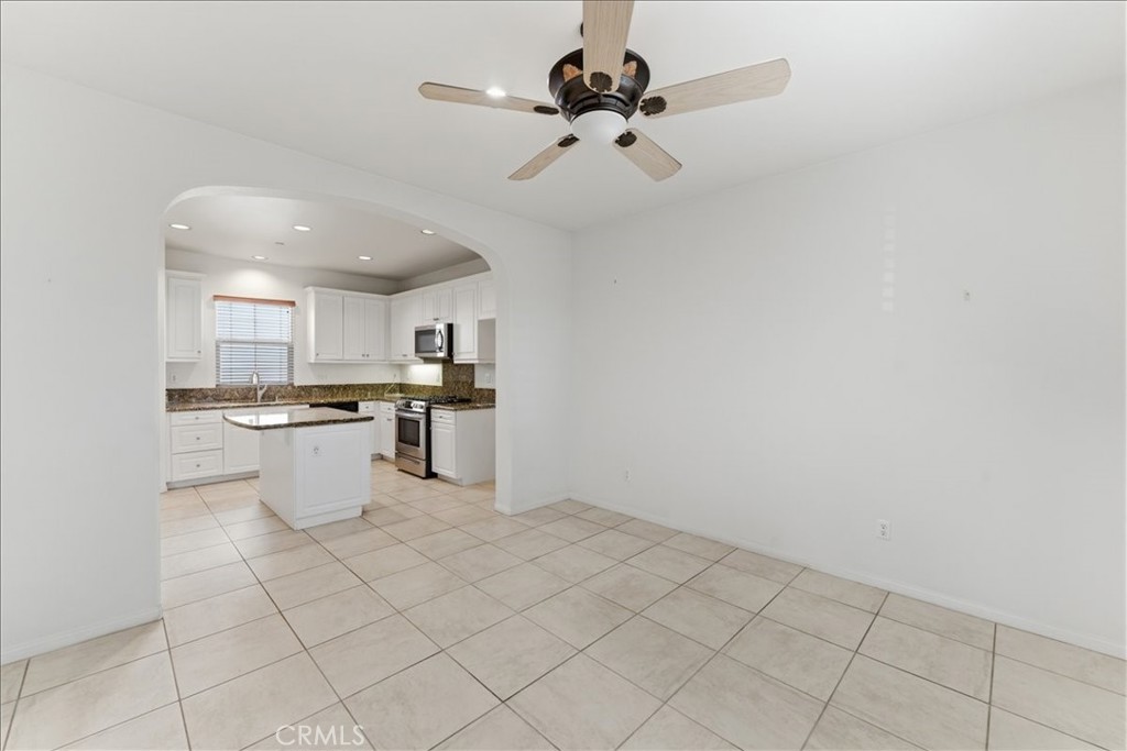 480 N Santa Maria Street