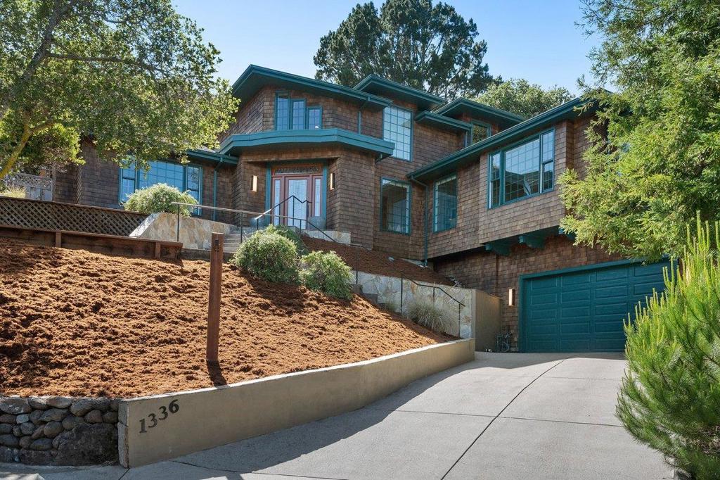 1336 Academy Court
