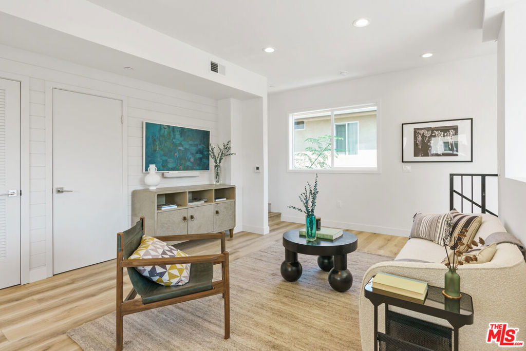 14651 W Sara Lane