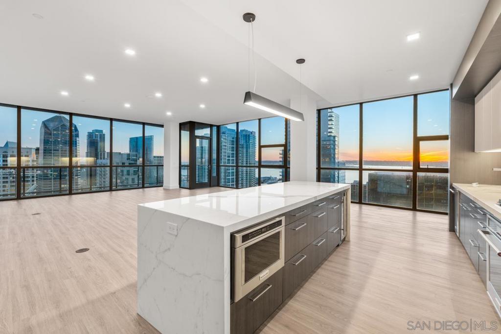 Downtown - Residential Lease