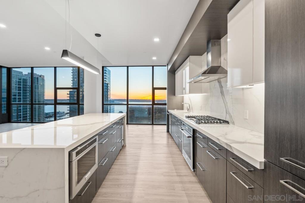 Downtown - Residential Lease