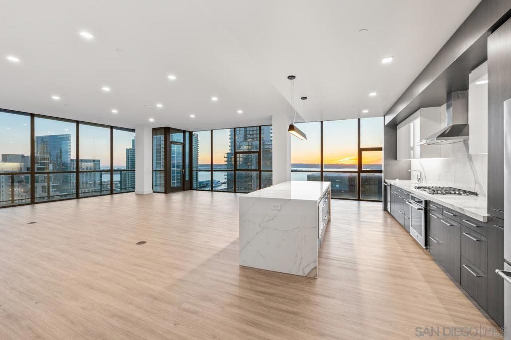 Downtown - Residential Lease