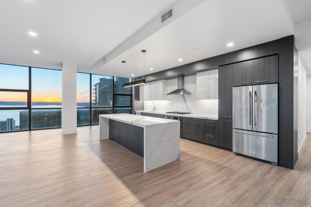 Downtown - Residential Lease