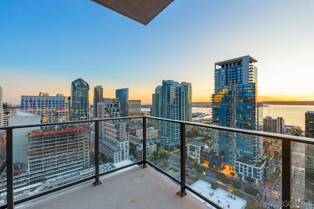 Downtown - Residential Lease