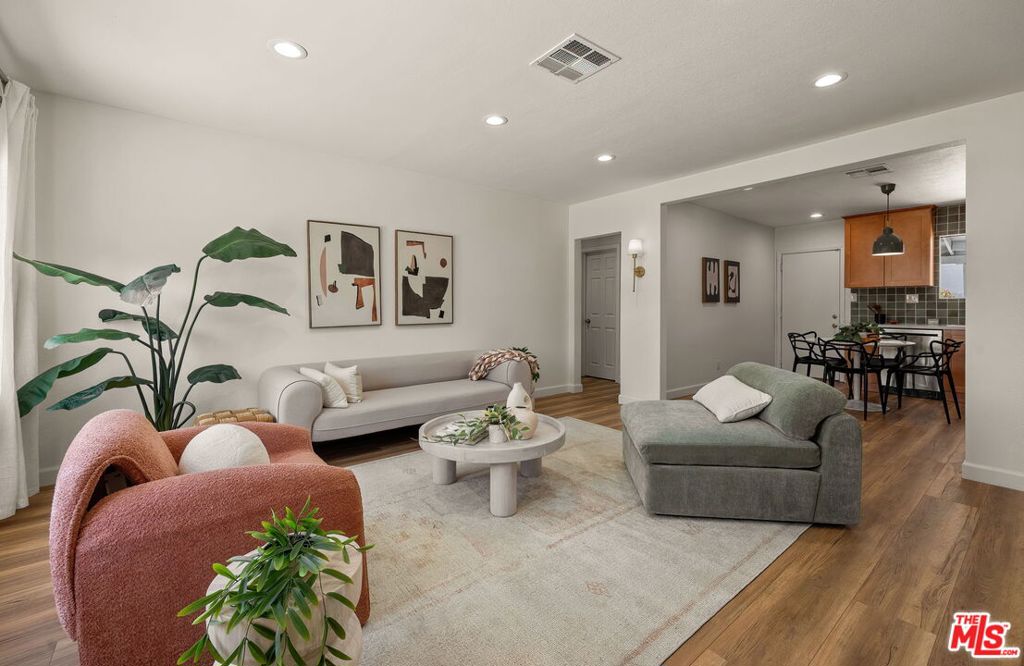 13126 Terra Bella Street
