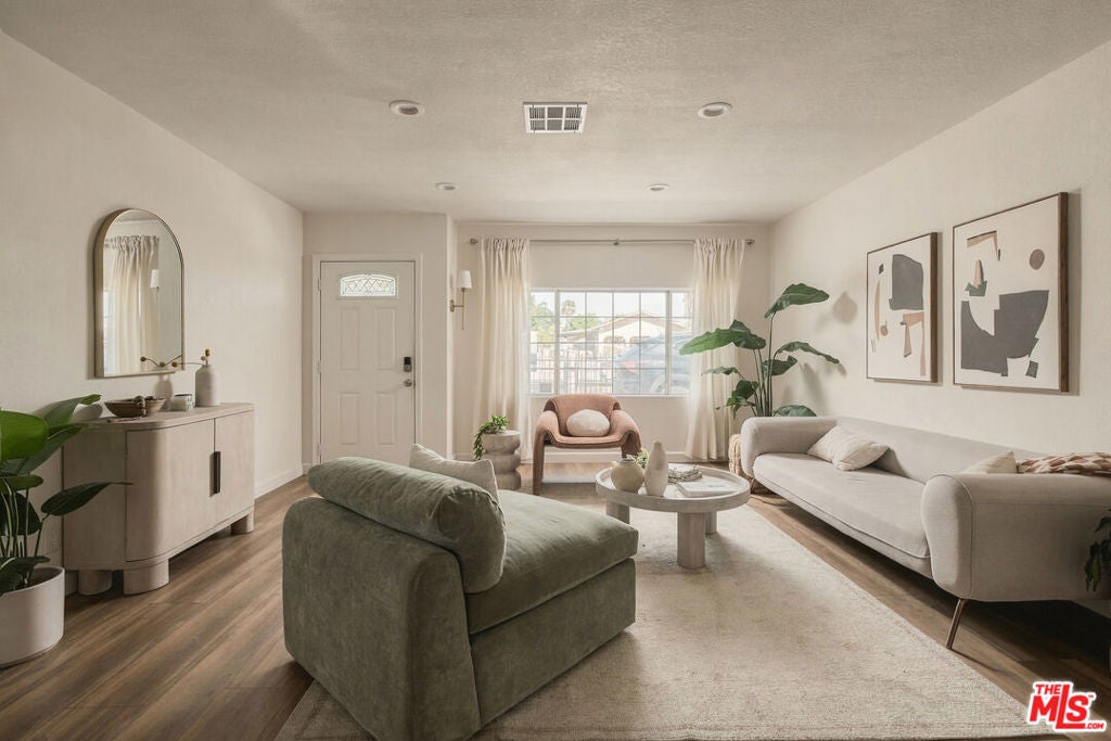 13126 Terra Bella Street