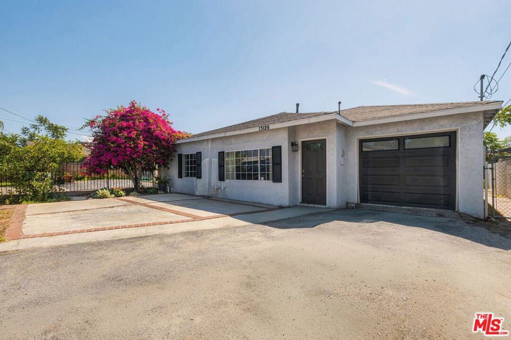 13126 Terra Bella Street