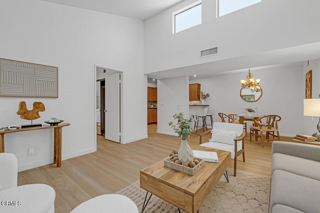 601 E California Boulevard 302