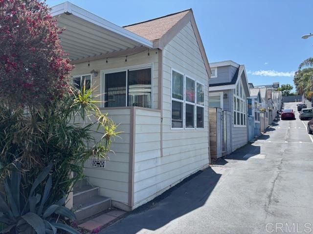 1624 N Coast Hwy 101 7