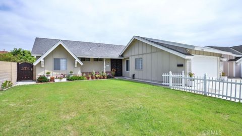 11864 Mayflower Circle Fountain Valley CA 92708