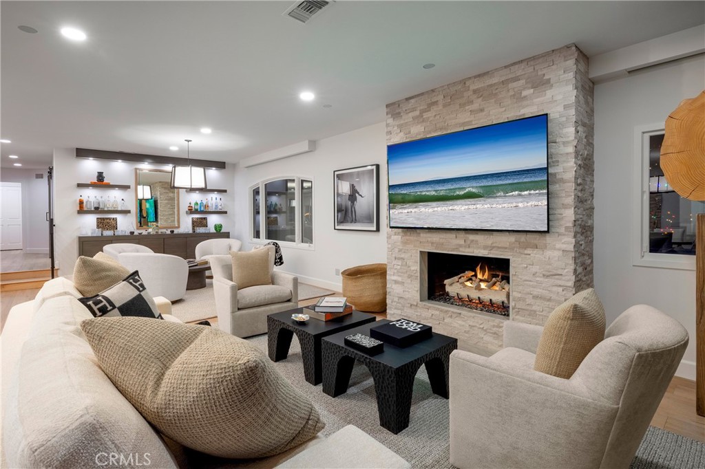 Lido Island (LIDO) - Residential