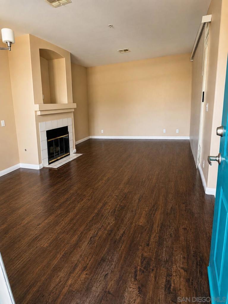 11456 Via Rancho San Diego 214