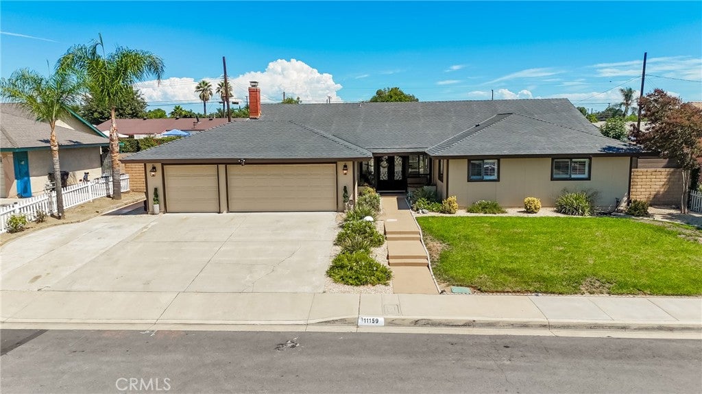 11159 Carriage Avenue