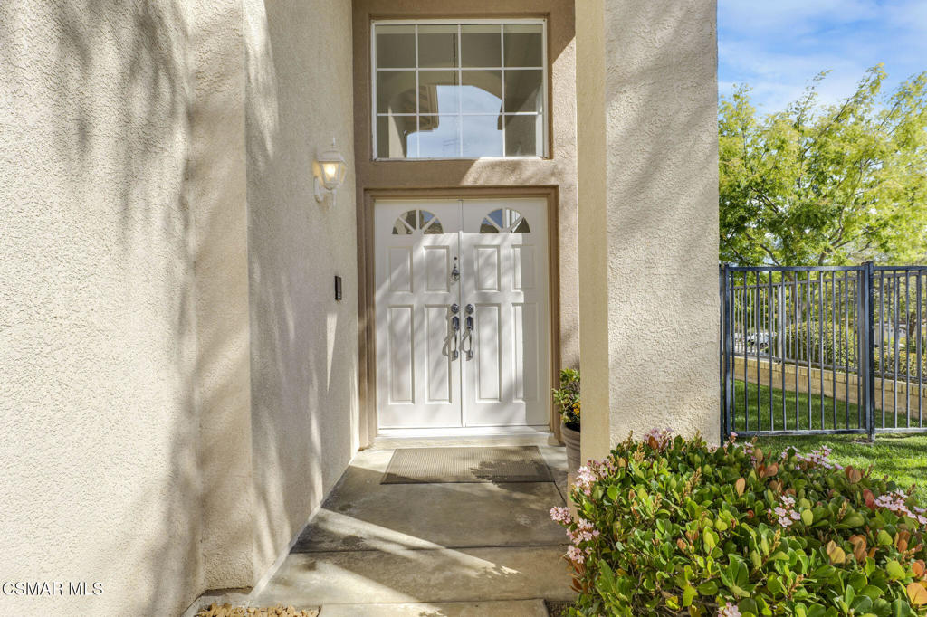 1801 Golden Oak Street