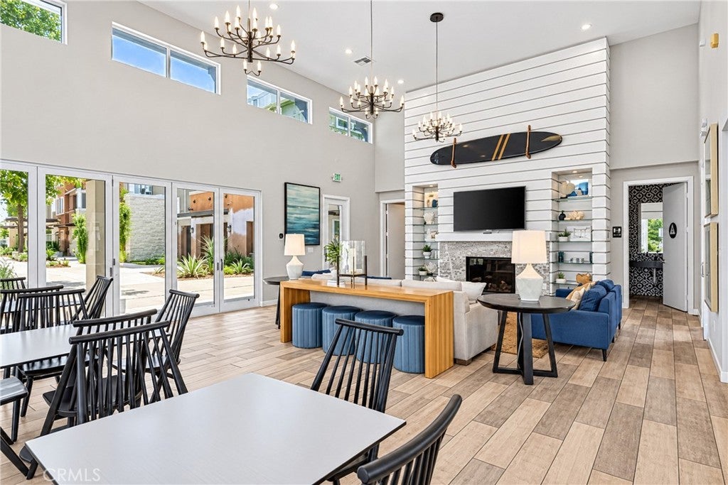 5690 Surfrider Way 105