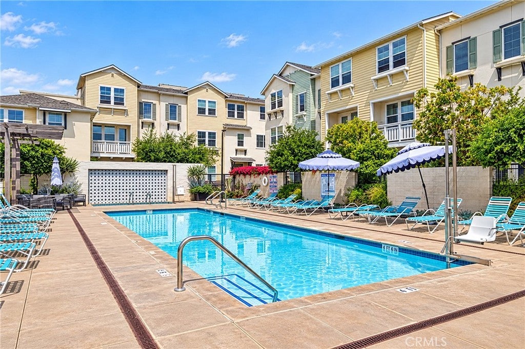 5690 Surfrider Way 105