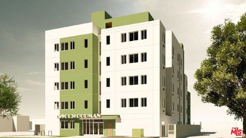 Photo of 6901 Woodman Avenue, Van Nuys, CA 91405 (MLS # 26668561)