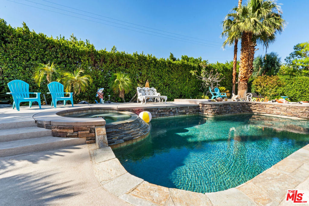 108 Chelsea Circle