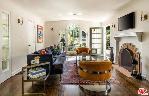 6749 Whitley Terrace, Los Angeles, CA 90068 - MLS#: 25606777