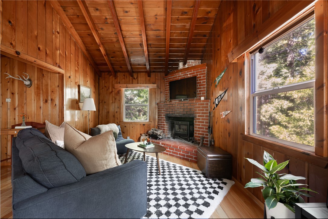 Crestline (CRES) - Residential