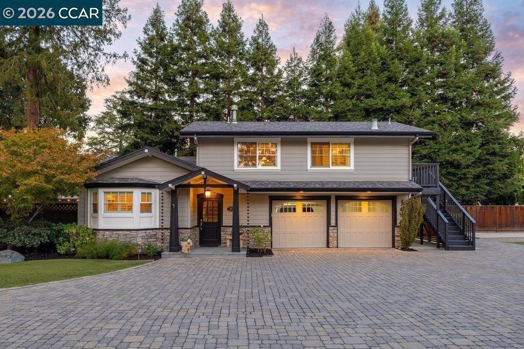 Photo of 533 DIABLO ROAD RD, Danville, CA 94526 (MLS # 41152194)
