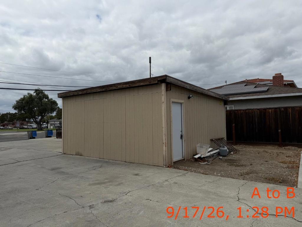 538 N White Road