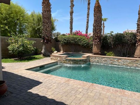 Photo of 60880 Azul Court, La Quinta, CA 92253 (MLS # 219114769DA)