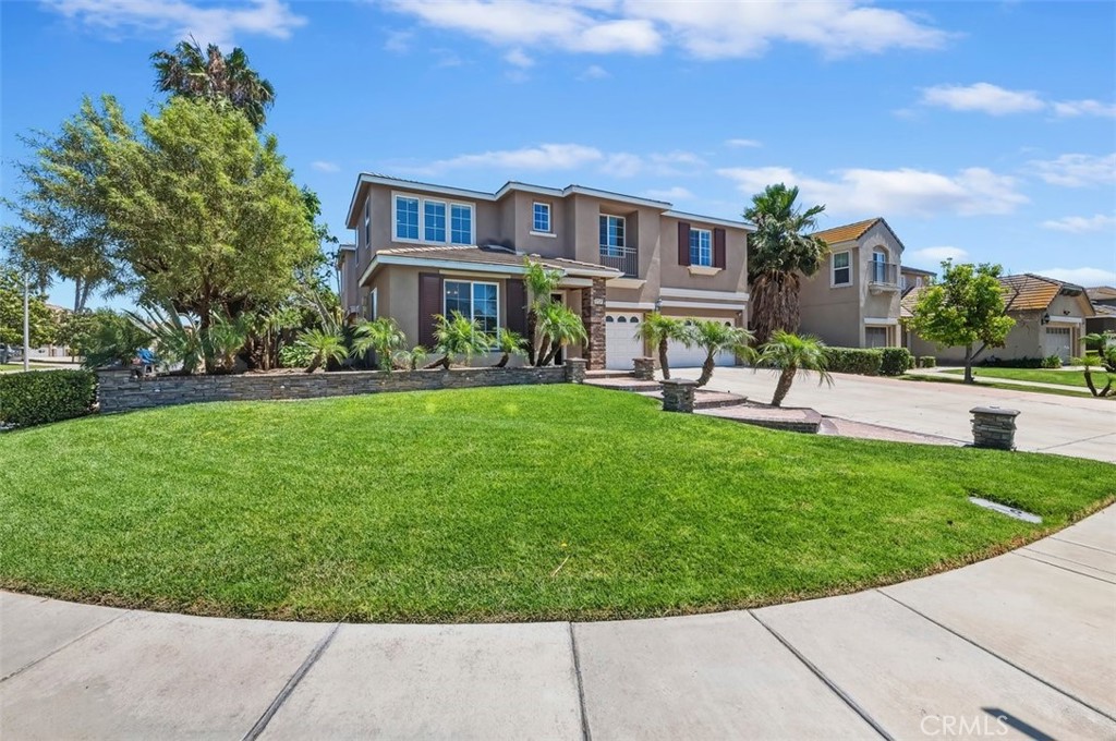6734 Ruby Canyon