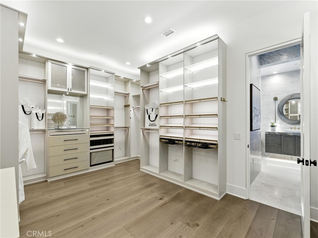 The Summit - Residential