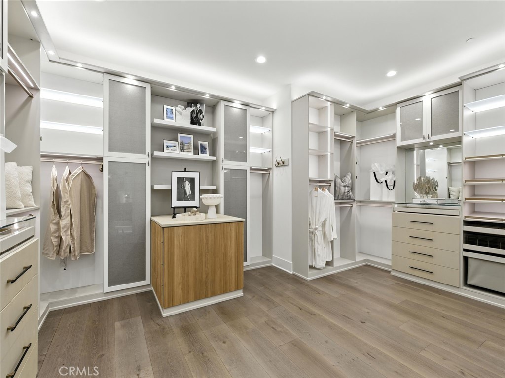 The Summit - Residential