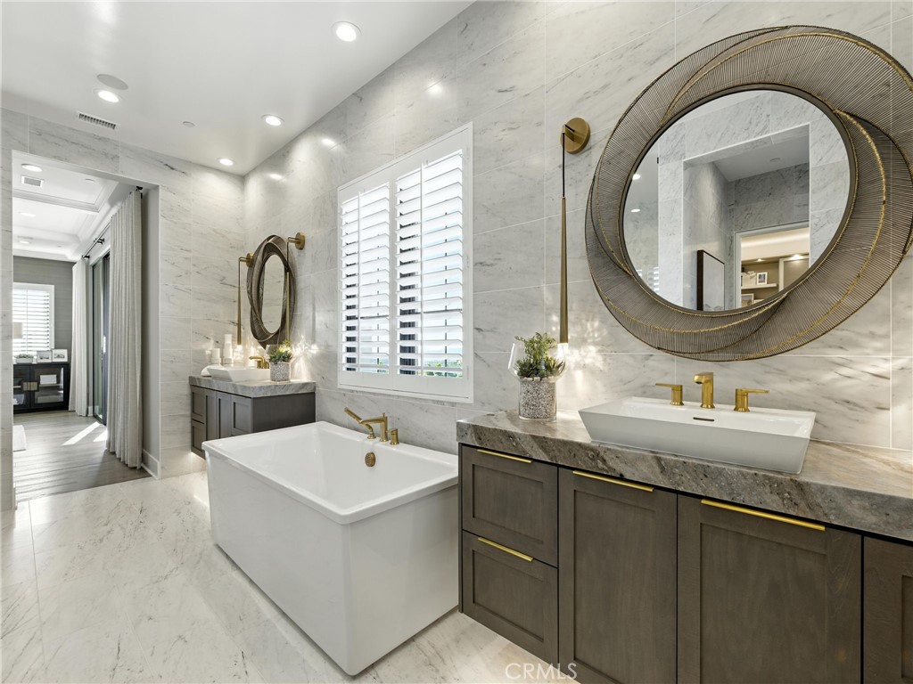 The Summit - Residential