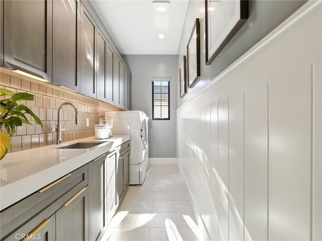 The Summit - Residential