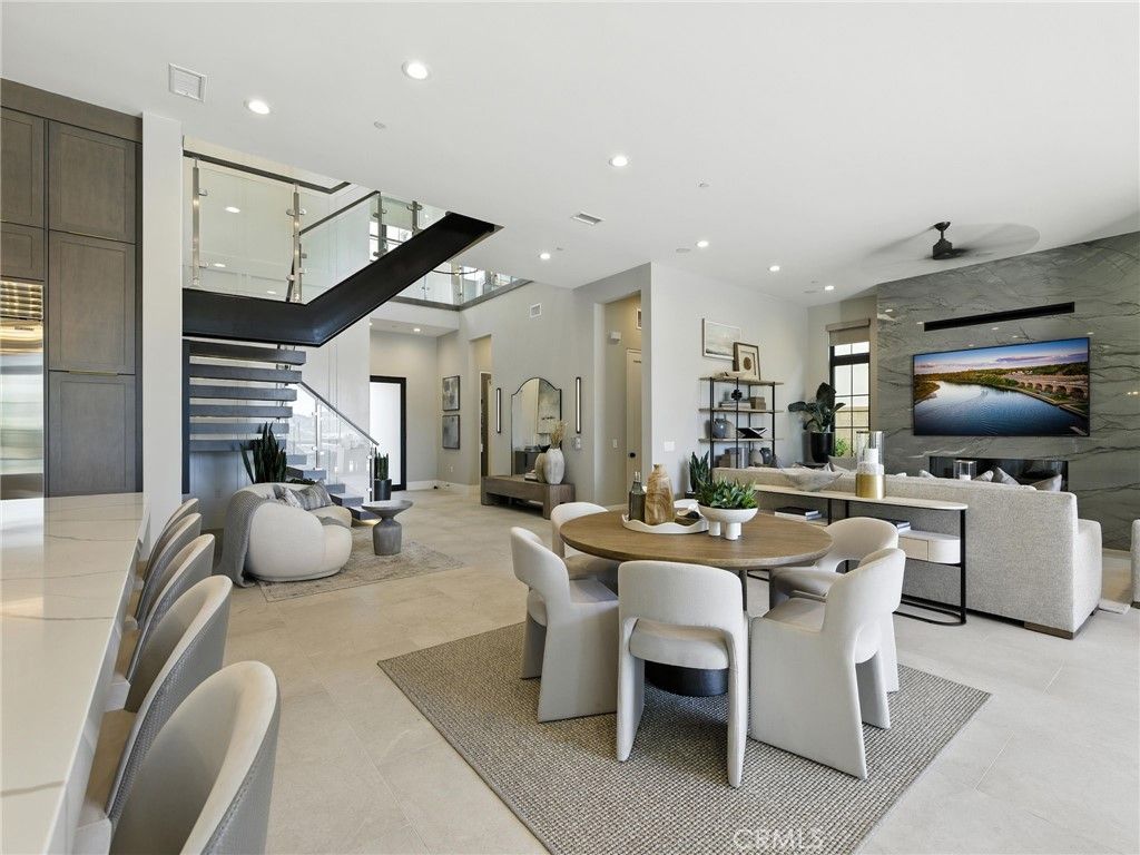 Photo of 461 Risgecrest, Irvine, CA 92602 (MLS # OC25222555)