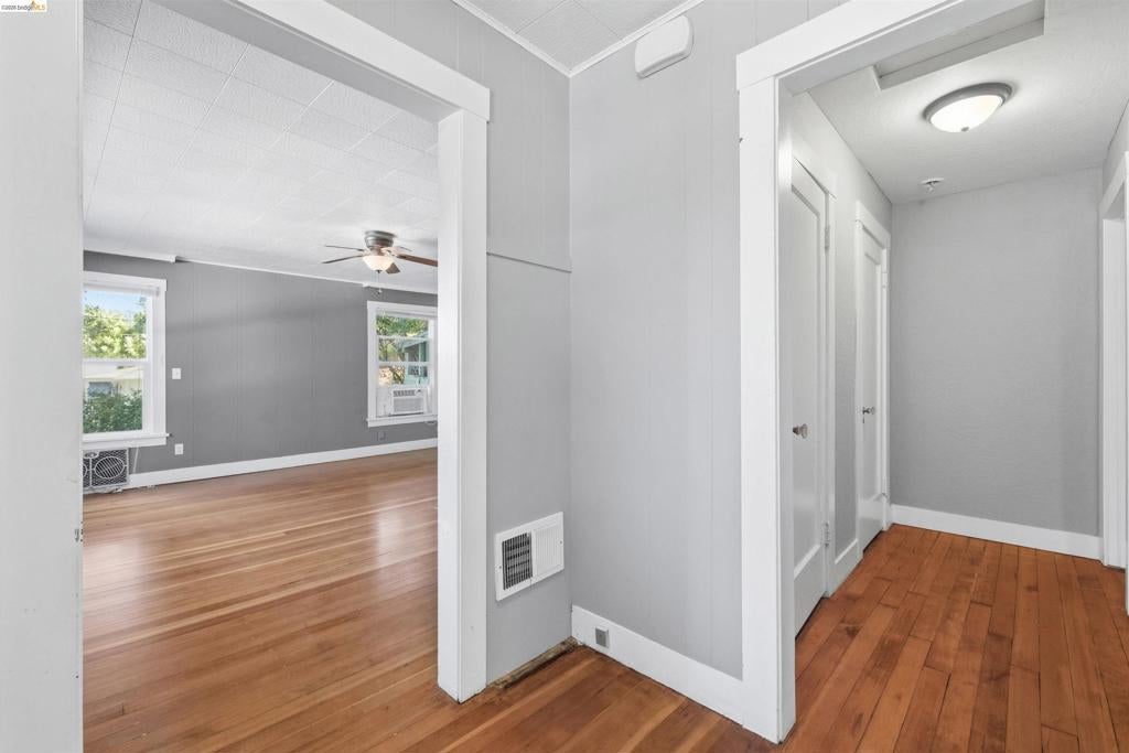 163 N Shepherd
