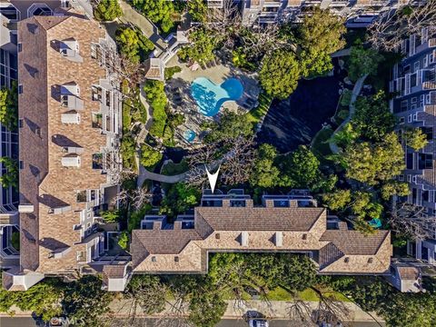 Photo of 20341 Bluffside Circle #C-203, Huntington Beach, CA 92646 (MLS # OC26036544)