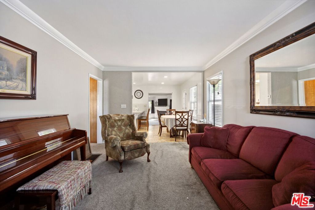 11245 Segrell Way