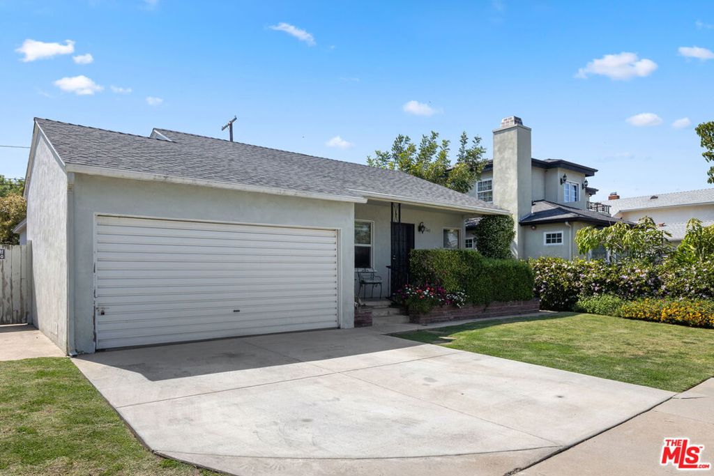 11245 Segrell Way