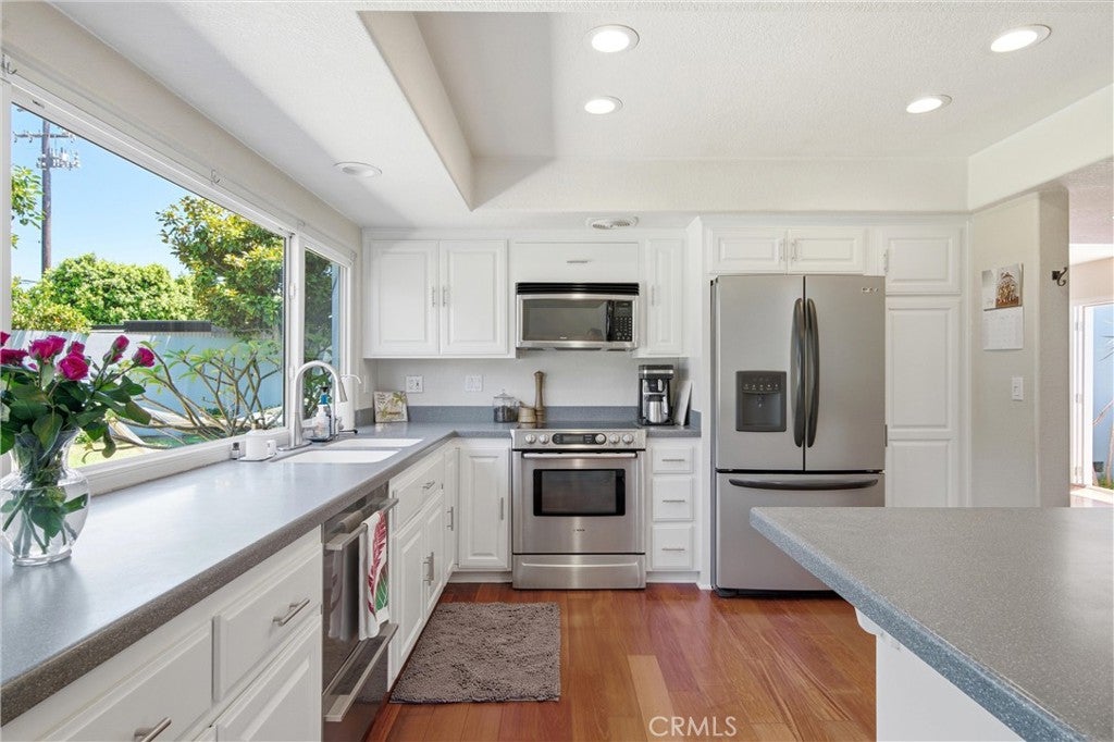 9451 Candlewood, Huntington Beach CA 92646 - Photo 15