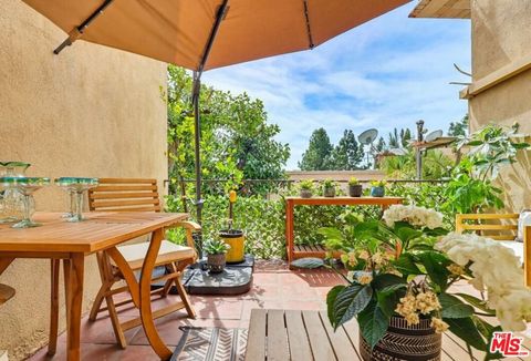 Photo of 970 Palm Avenue #100, West Hollywood, CA 90069 (MLS # 26673561)