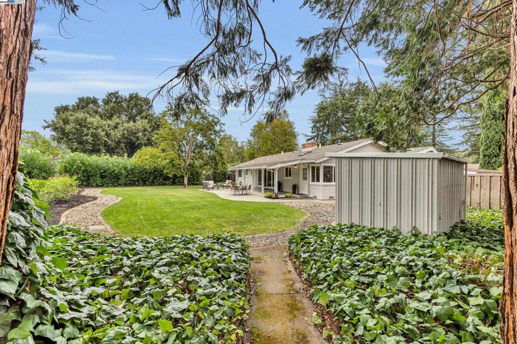 WESTSIDE DANVILL - Residential