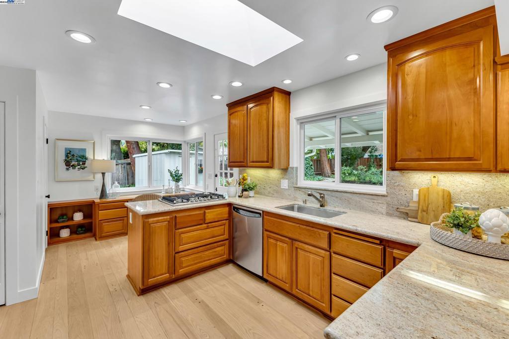 WESTSIDE DANVILL - Residential