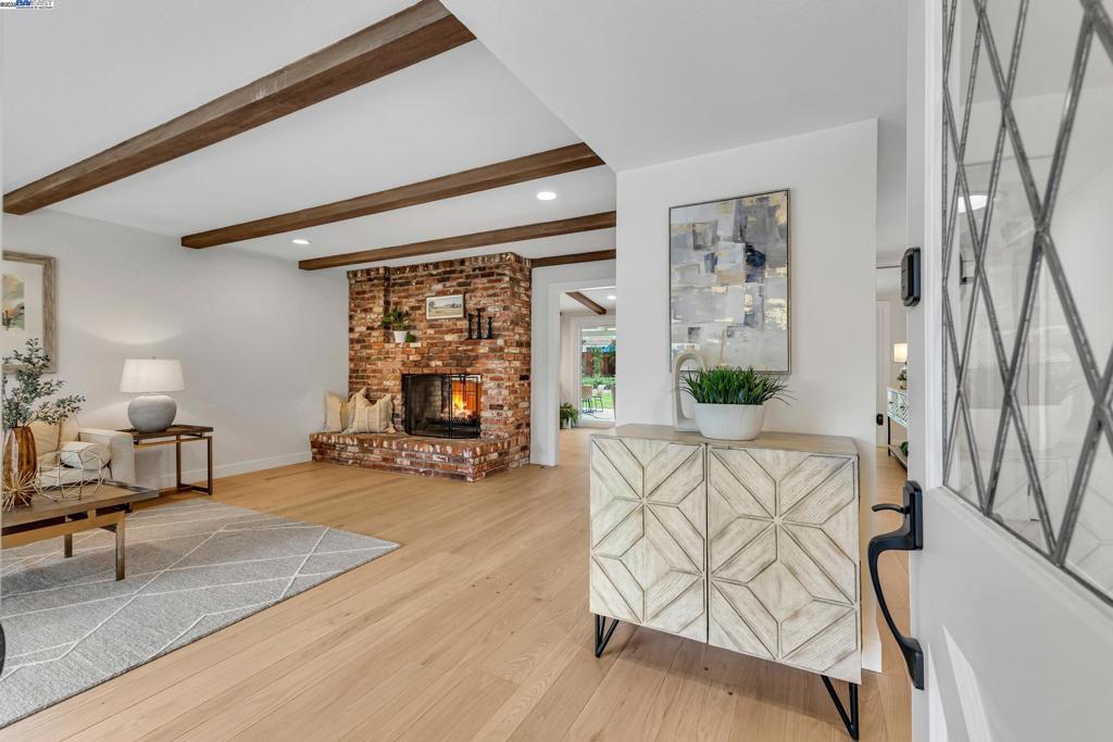 WESTSIDE DANVILL - Residential
