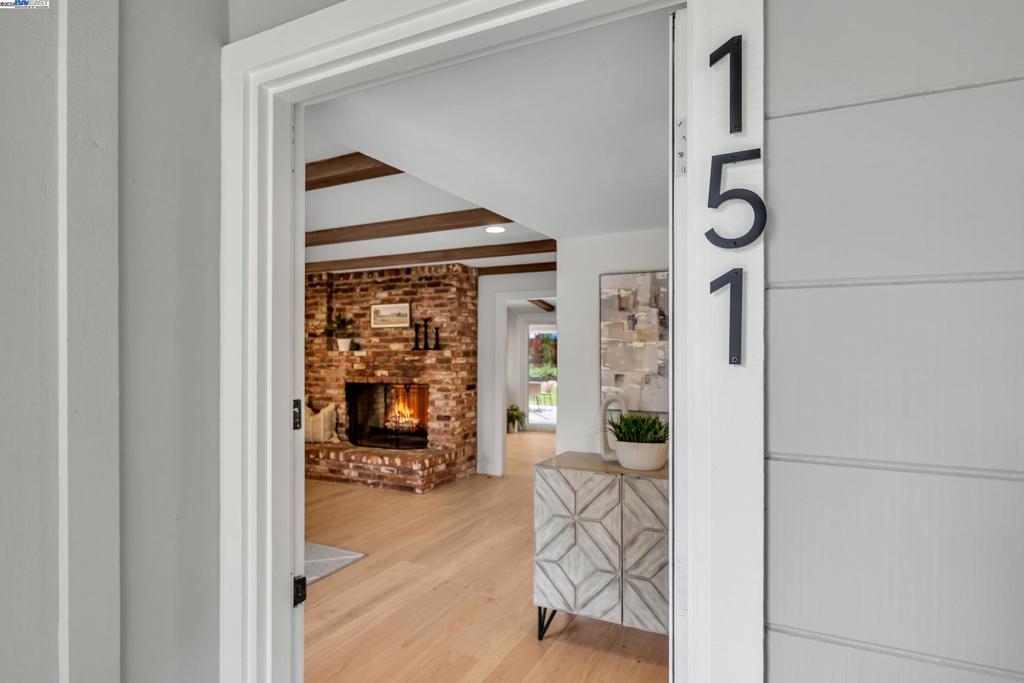 WESTSIDE DANVILL - Residential